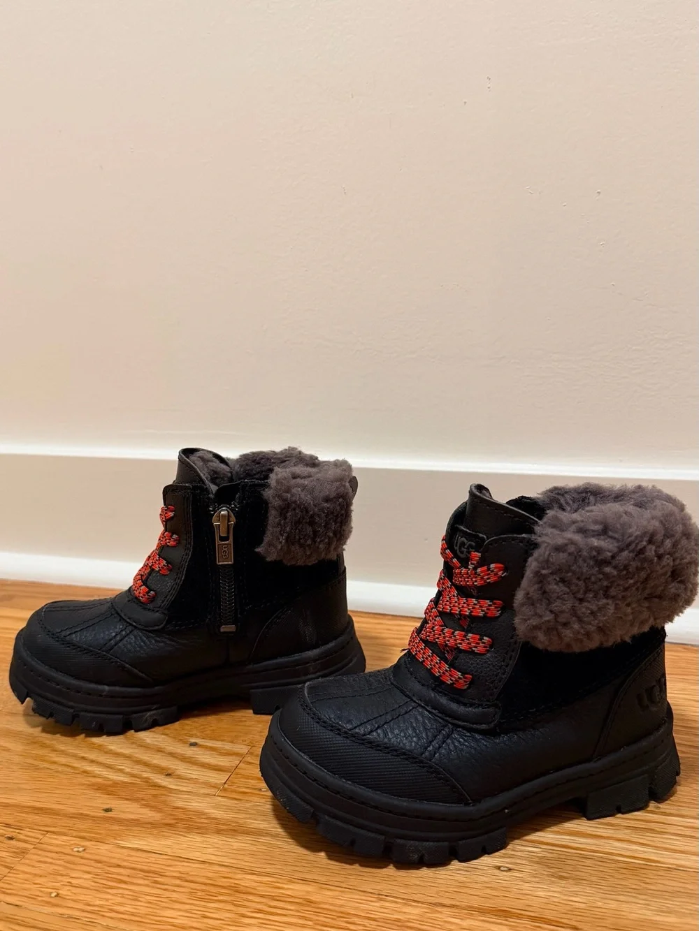 UGG Black Boots with Gray Shearling and Red Laces